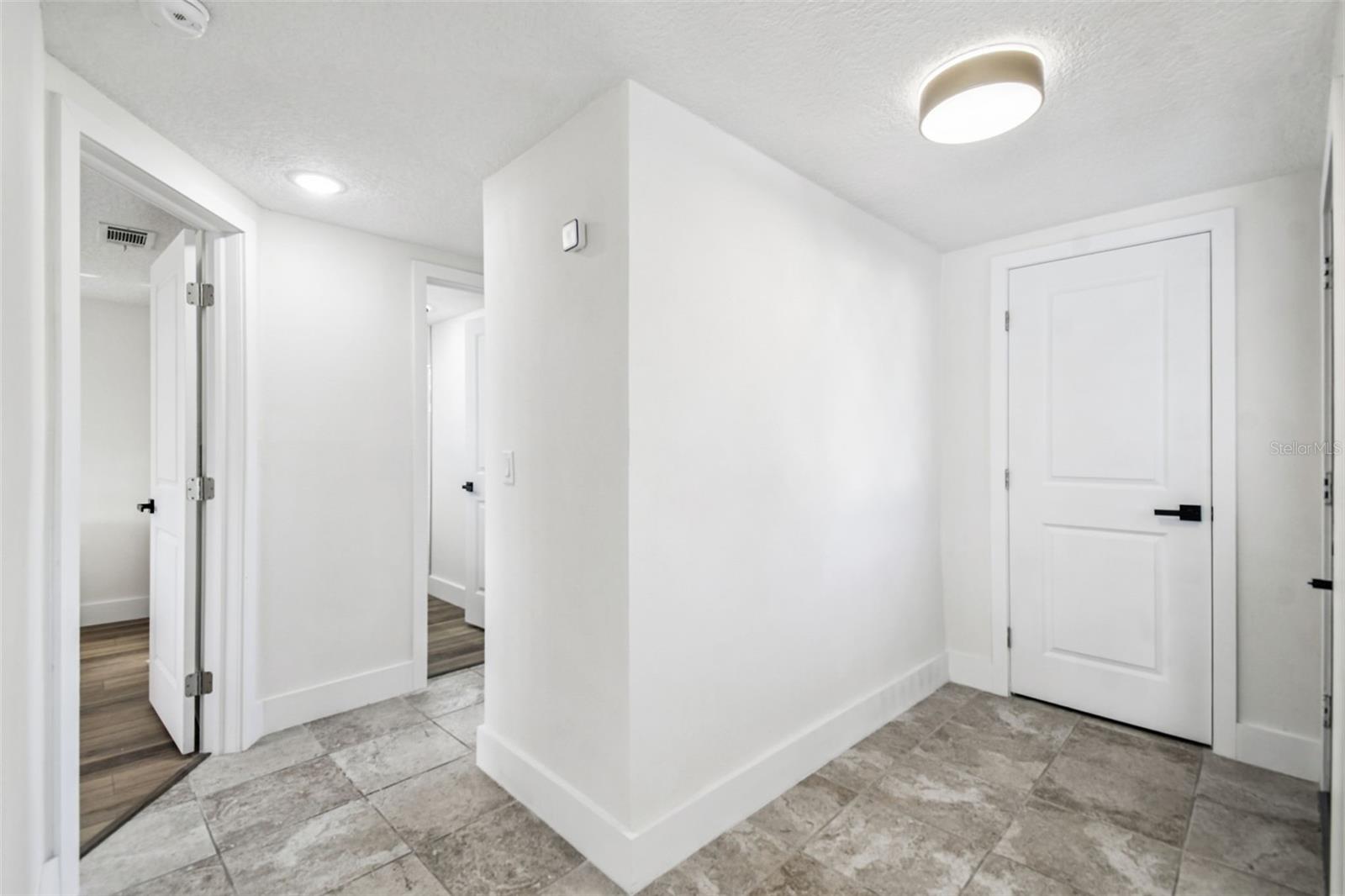 LEISURE BEACH - Residential