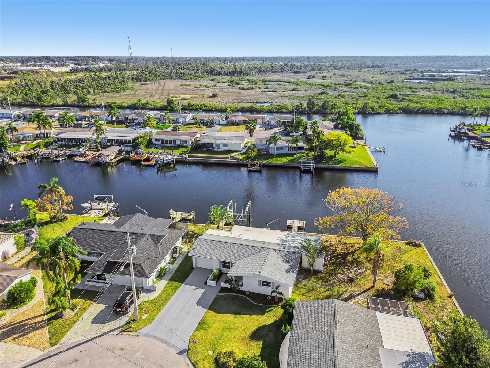 LEISURE BEACH - Residential