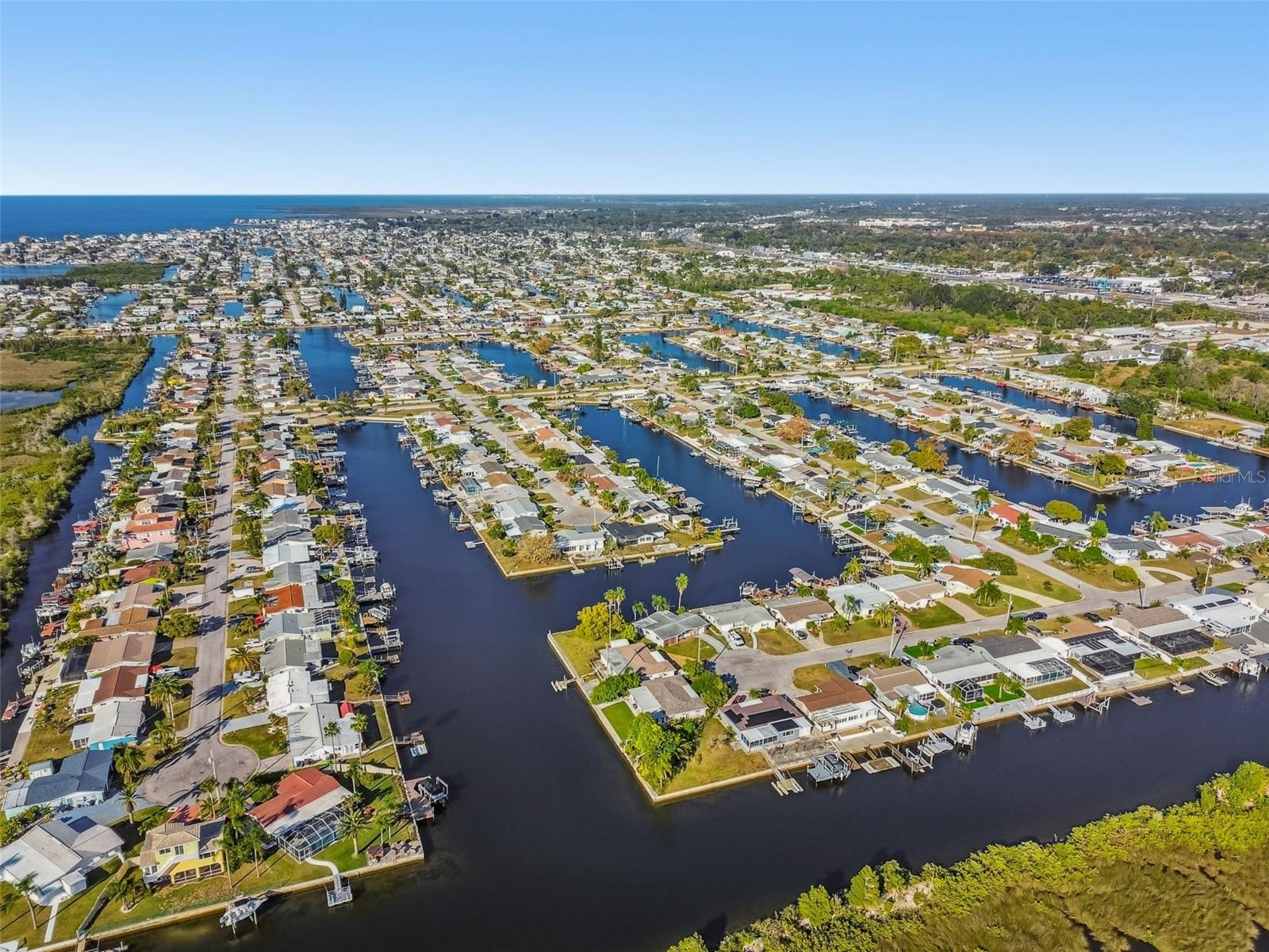 LEISURE BEACH - Residential