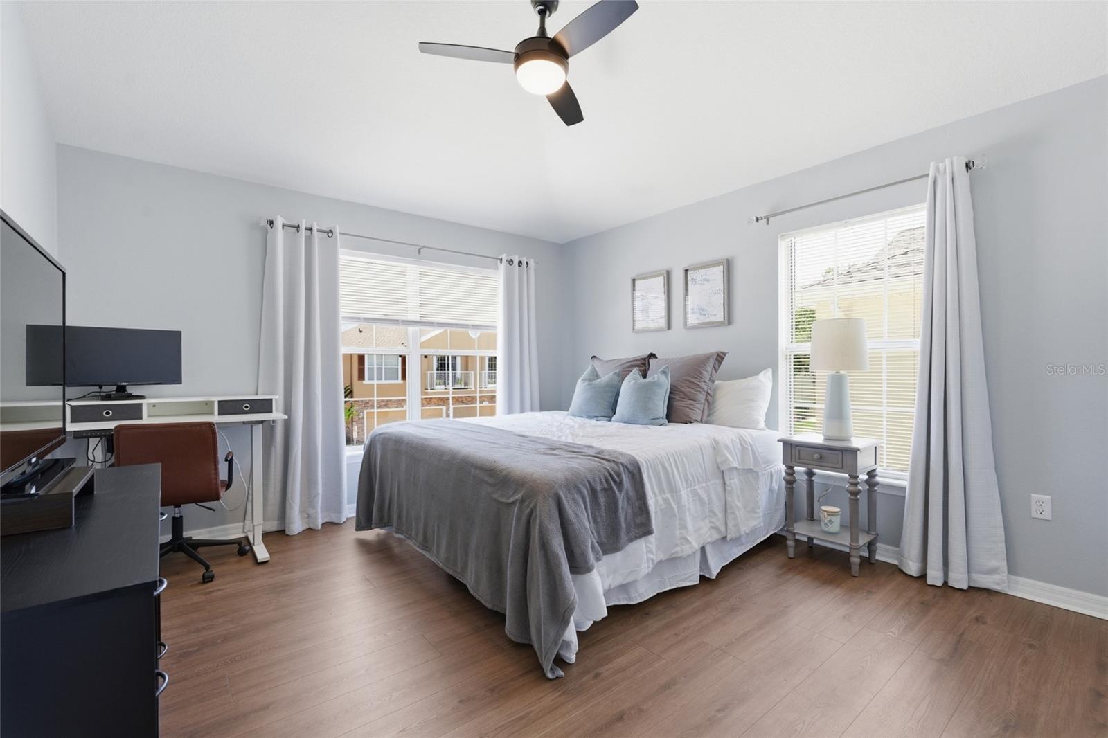 BAY BREEZE COVE - Residential