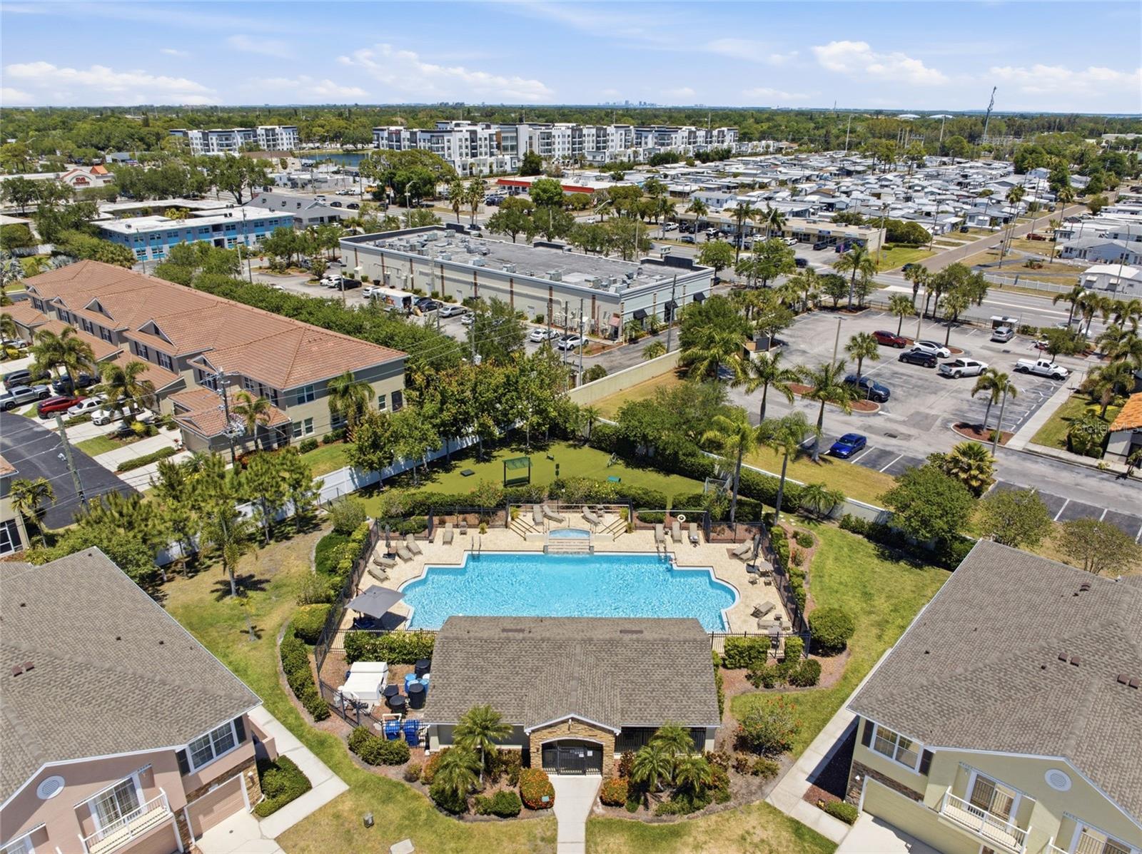 BAY BREEZE COVE - Residential