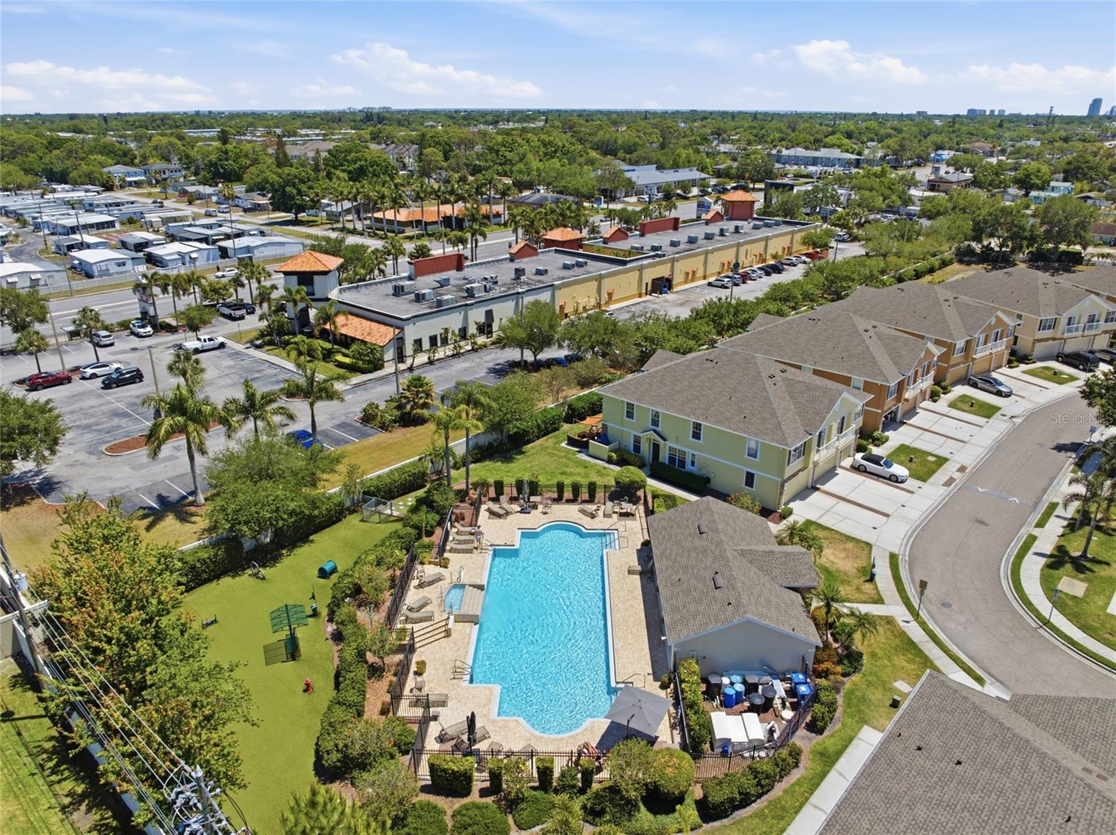 BAY BREEZE COVE - Residential