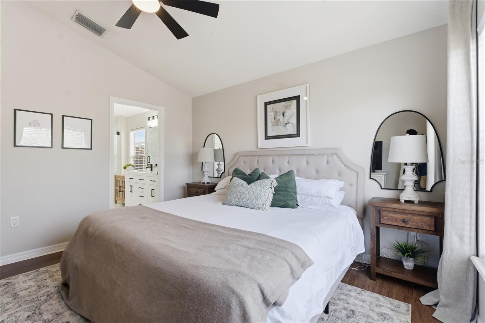 BAY BREEZE COVE - Residential
