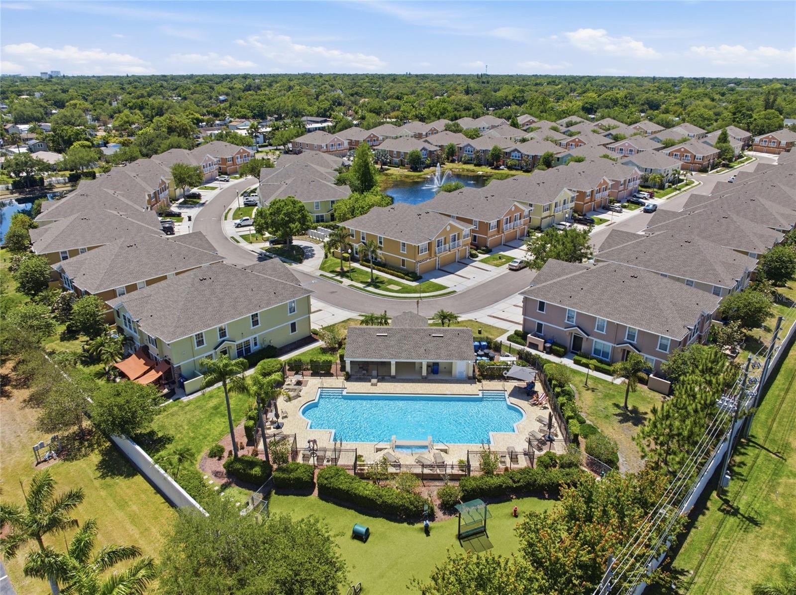 BAY BREEZE COVE - Residential