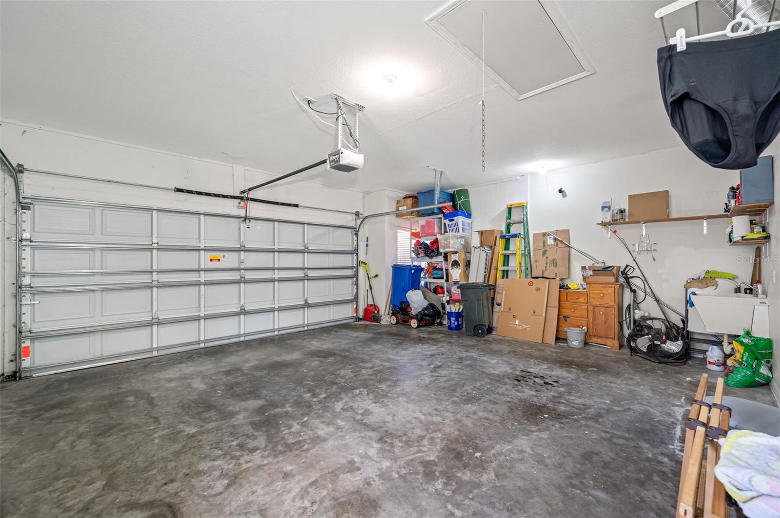 MEADOW POINTE 03 PRCL T-T - Residential Lease