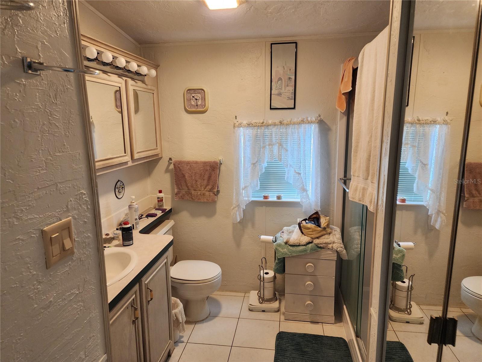 1674 UNIVERSITY PARKWAY 140, SARASOTA, FL, 34243 3 1674 UNIVERSITY PARKWAY 140