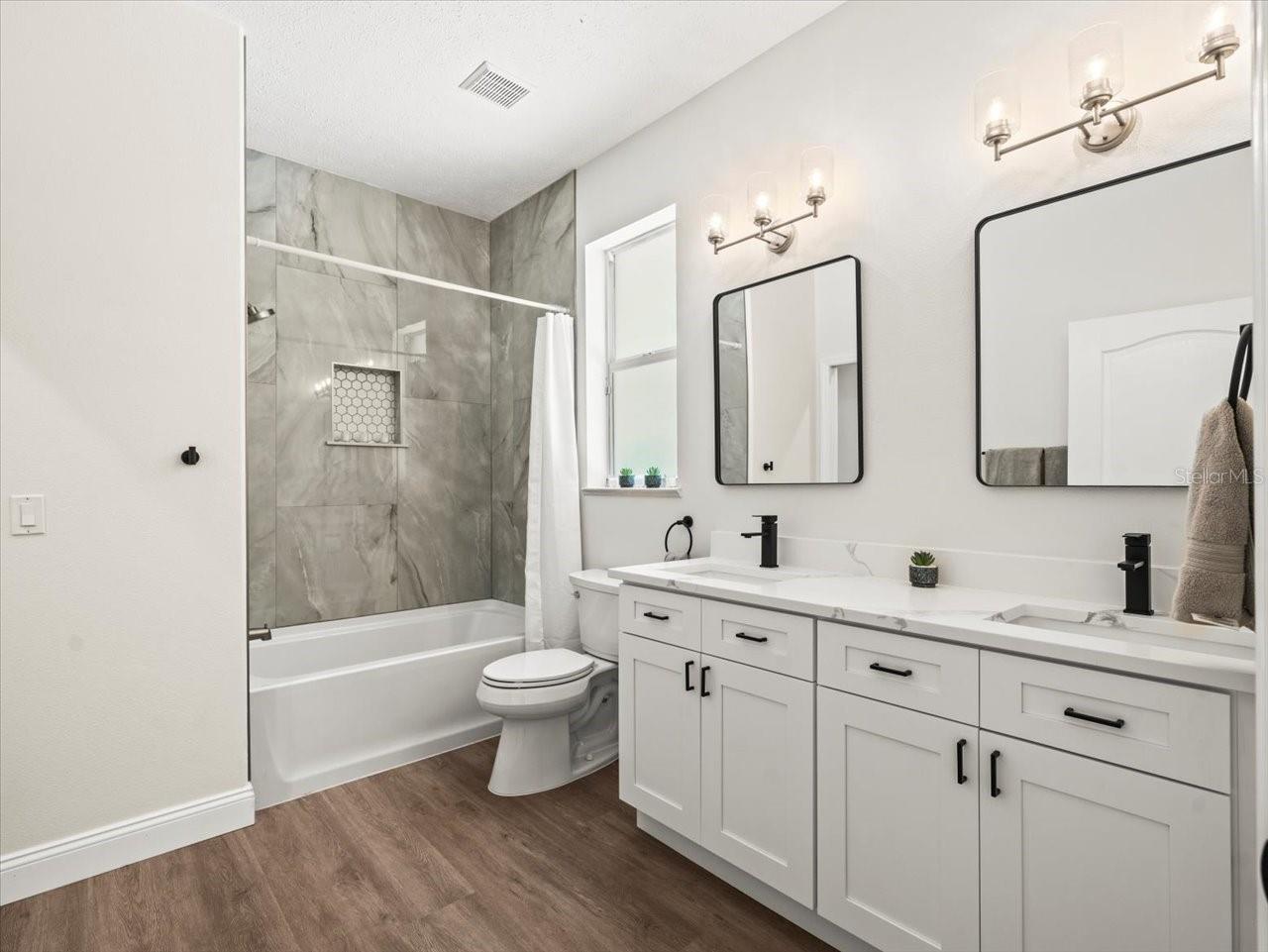 CELINA HILLS - Residential