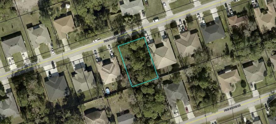 Duplex lot centrally located in Palm Coast close to Wadsworth Elementary and Buddy Taylor Middle School, medical offices, restaurants, banks and 15 minutes to Flagler Beach. Quick access to I-95 for an easy commute South or North.