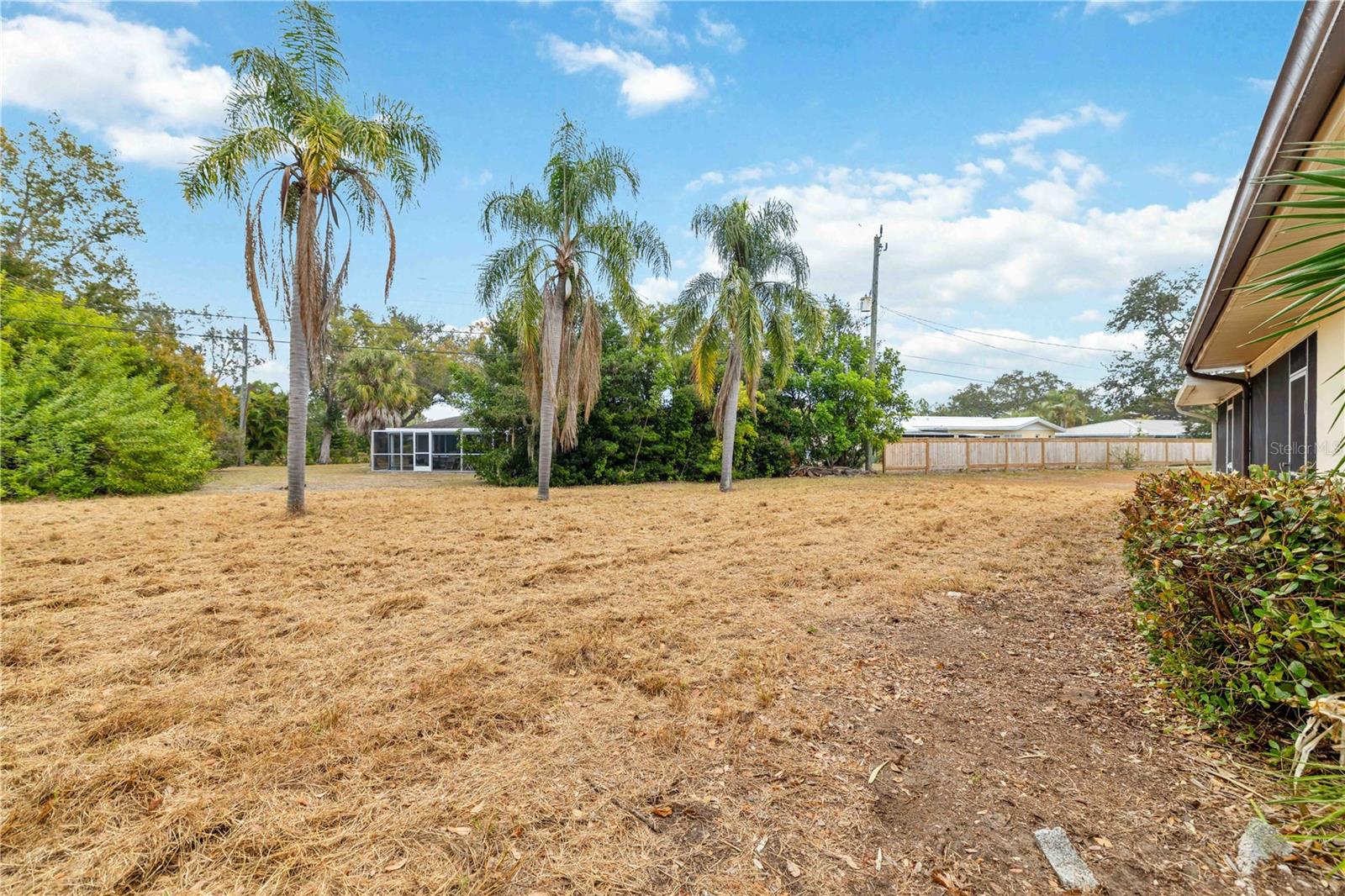 GULF GATE - Residential