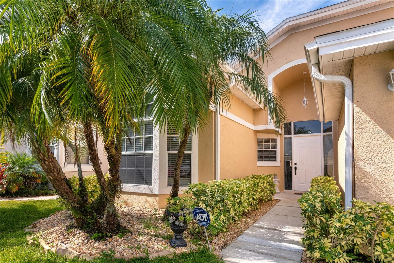 14319 DULCIMER COURT
