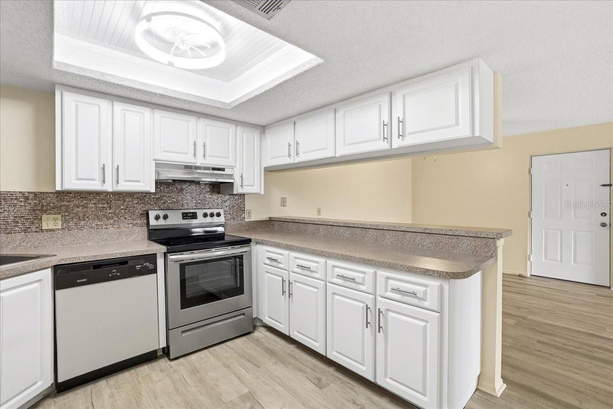 OAK FORREST - Residential