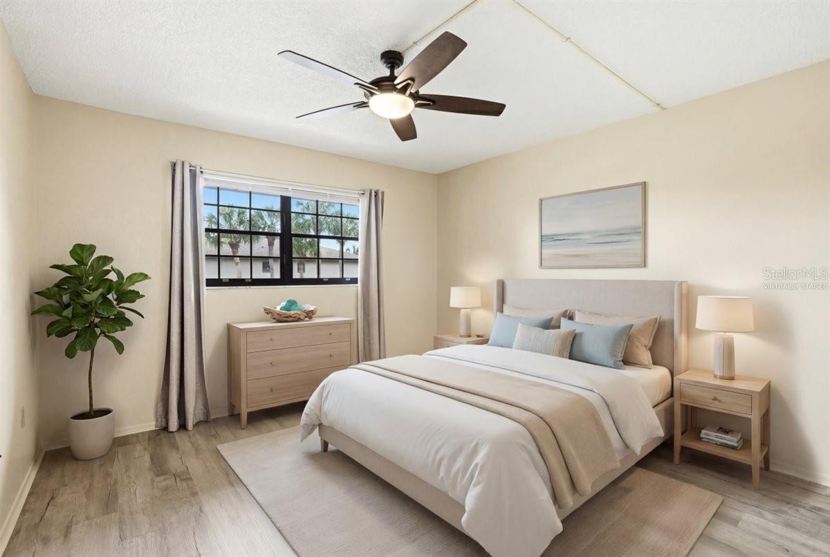 OAK FORREST - Residential