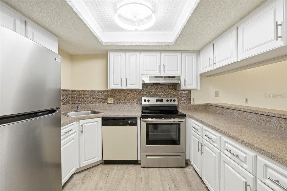 OAK FORREST - Residential