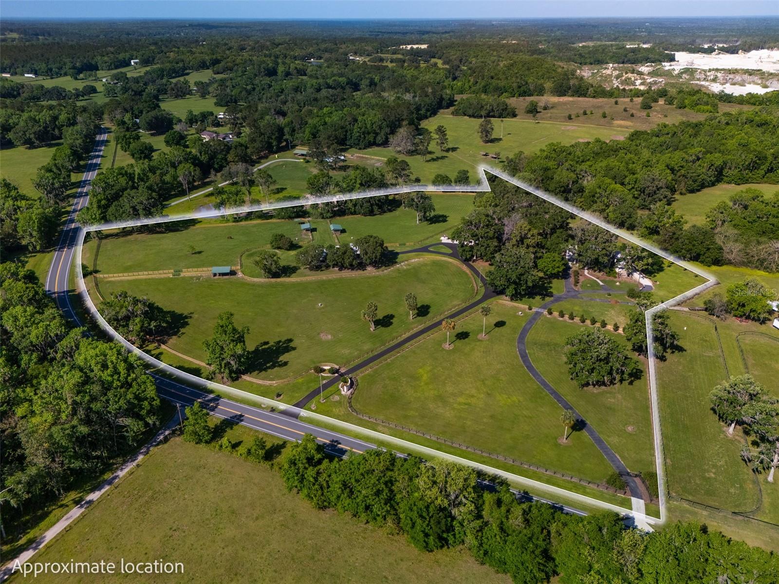 WINDSONG FARM - Residential