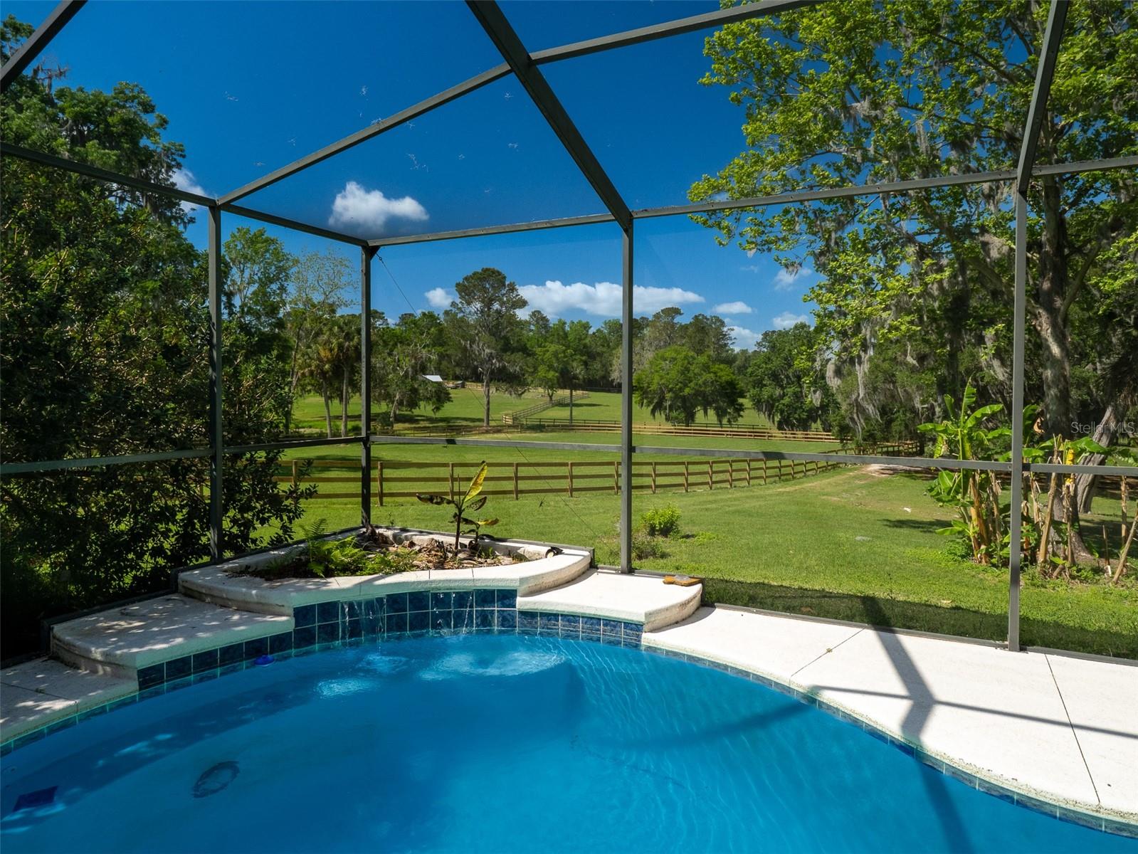 WINDSONG FARM - Residential