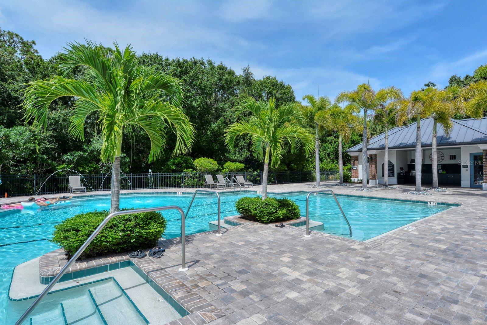 INDIGO RIDGE AT UNIVERSITY PLACE - Residential