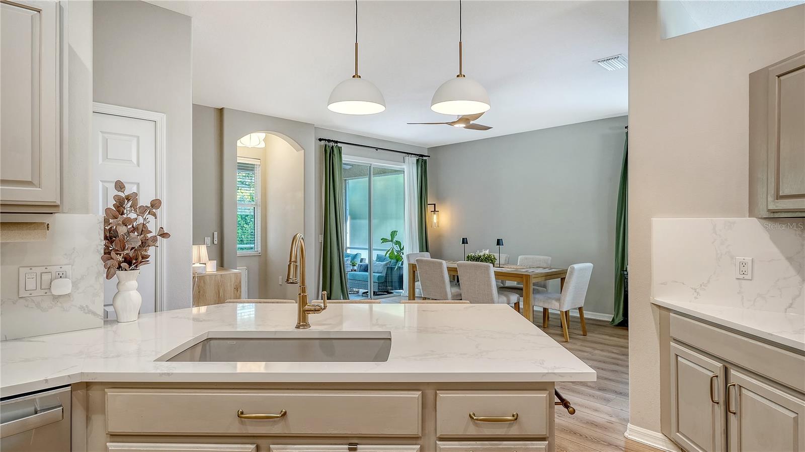 INDIGO RIDGE AT UNIVERSITY PLACE - Residential