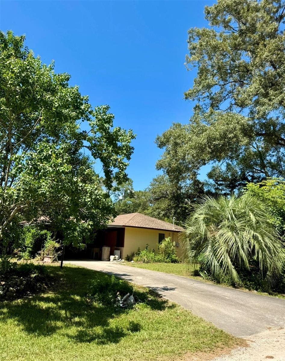 3/2/2 home on .26 acre lot features a large living room, Spacious kitchen with Breakfast nook. Features beautiful tile tile in main living areas. Carpet in the bedrooms .Spacious Enclosed Florida Room. Private wood fenced backyard. Has a Carport and Garage for ample parking space. Home has lots of potential and needs some TLC.
It is priced accordingly. Located in a great neighborhood. Convenient to Shopping , Dining, Medical and 10 minutes from Downtown. It is being sold AS/IS with right to inspect.