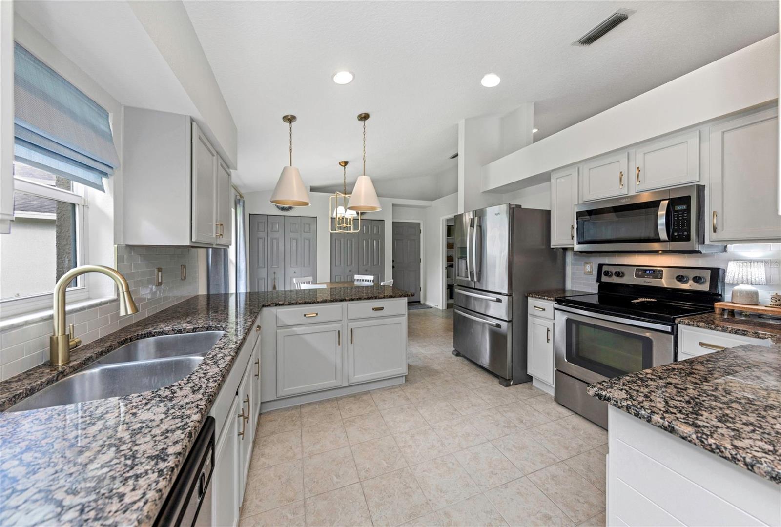 VILLAROSA H LOT 2 BLOCK 5 - Residential