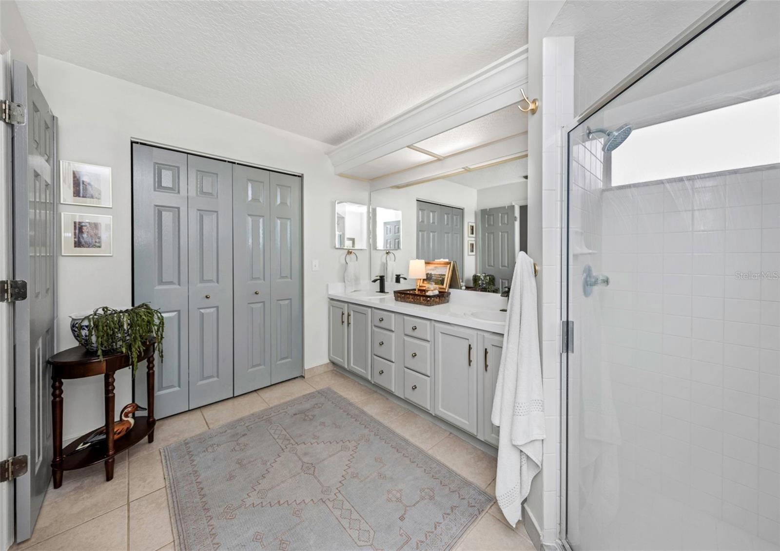 VILLAROSA H LOT 2 BLOCK 5 - Residential