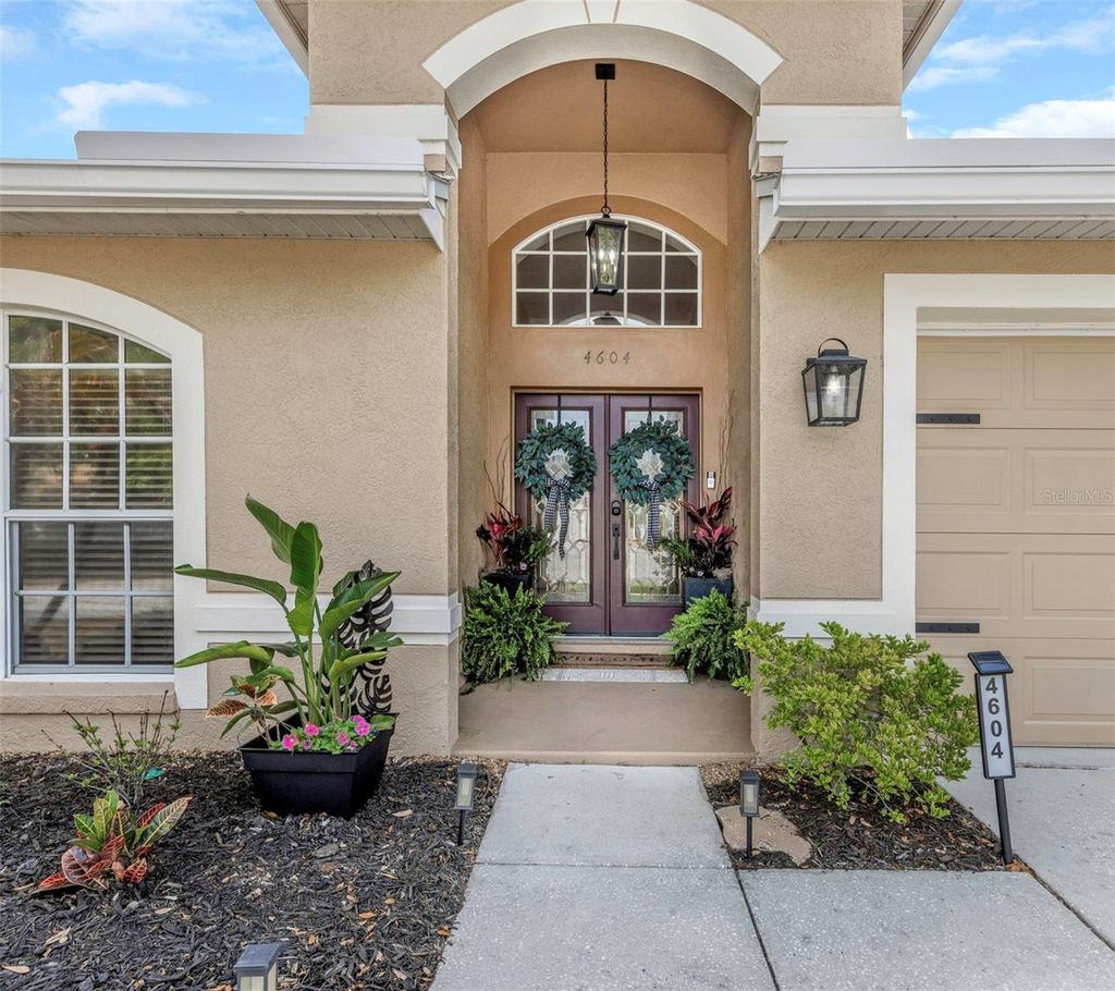 Photo of 4604 Purple Tiger Court, Lutz, FL 33558 (MLS # TB8505593)