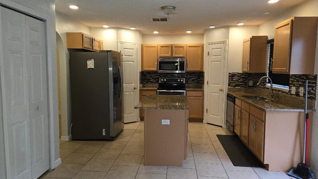 POINCIANA NBRHD 02 WEST VILLAGE 07 - Residential Lease