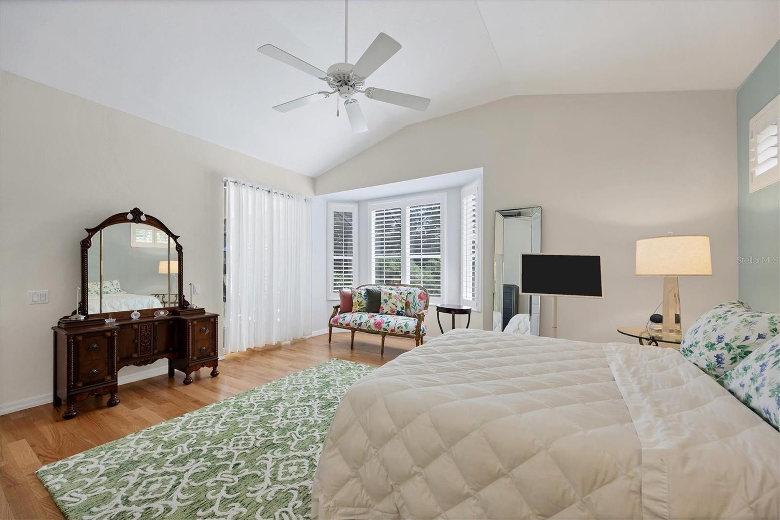 UNIVERSITY PARK COUNTRY CLUB - Residential