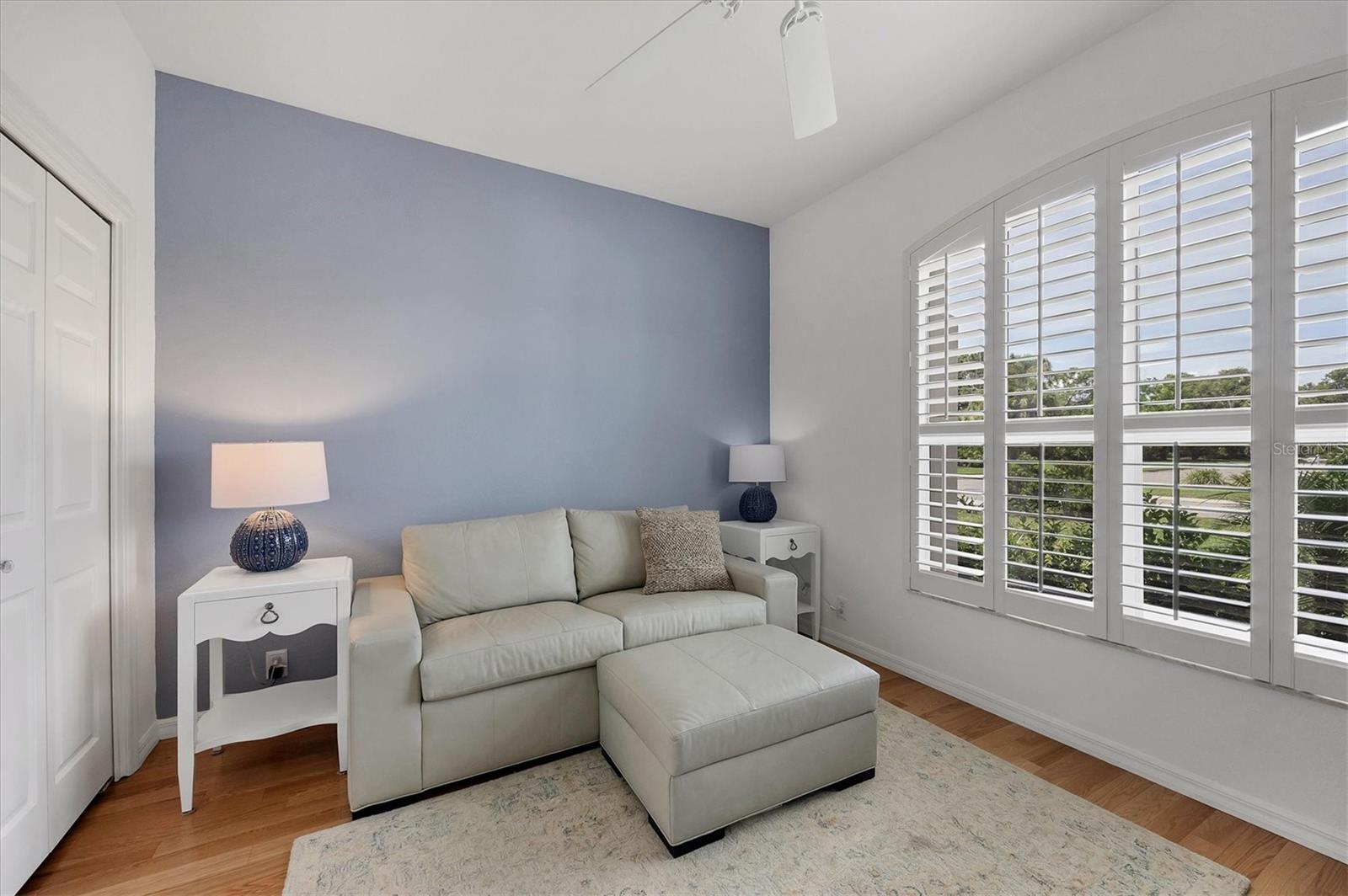 UNIVERSITY PARK COUNTRY CLUB - Residential
