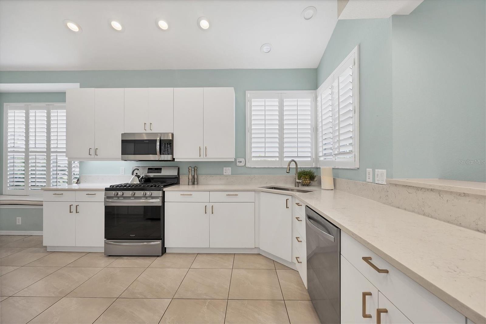 UNIVERSITY PARK COUNTRY CLUB - Residential