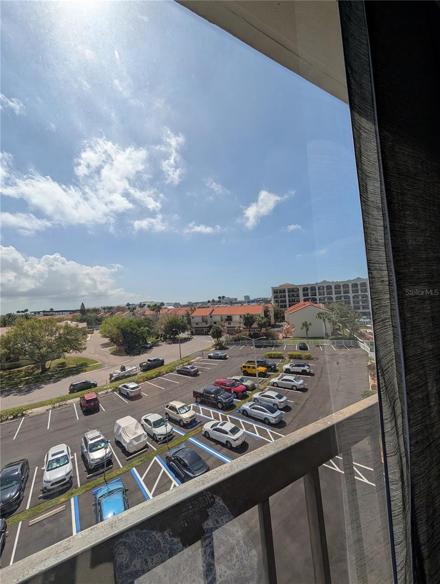 DOLPHIN COVE CLEARWATER - Residential Lease