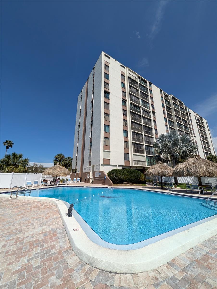 DOLPHIN COVE CLEARWATER - Residential Lease