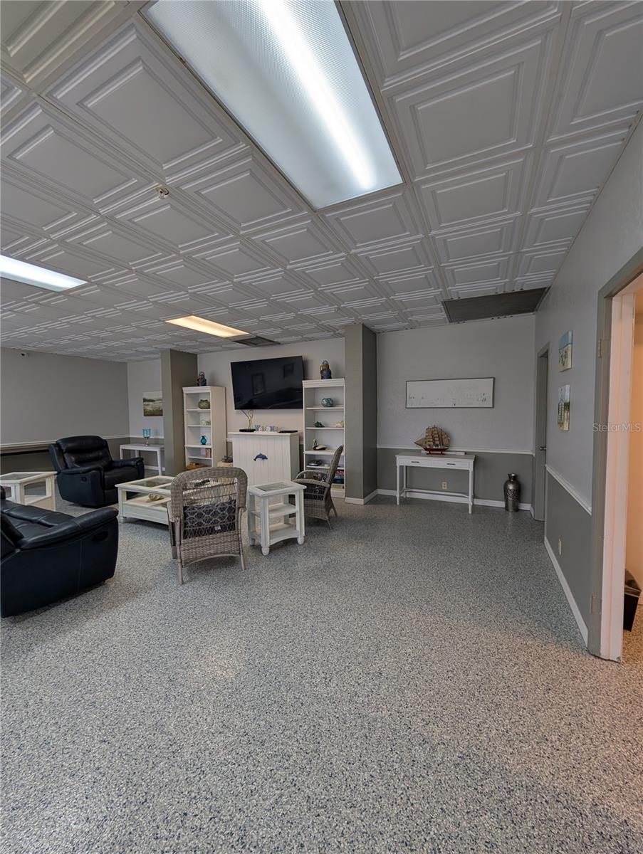 DOLPHIN COVE CLEARWATER - Residential Lease