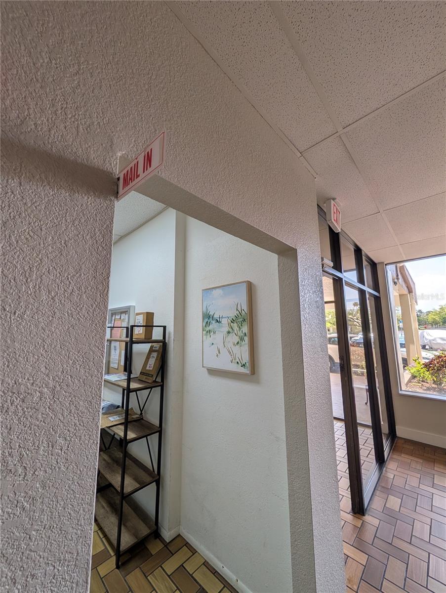 DOLPHIN COVE CLEARWATER - Residential Lease