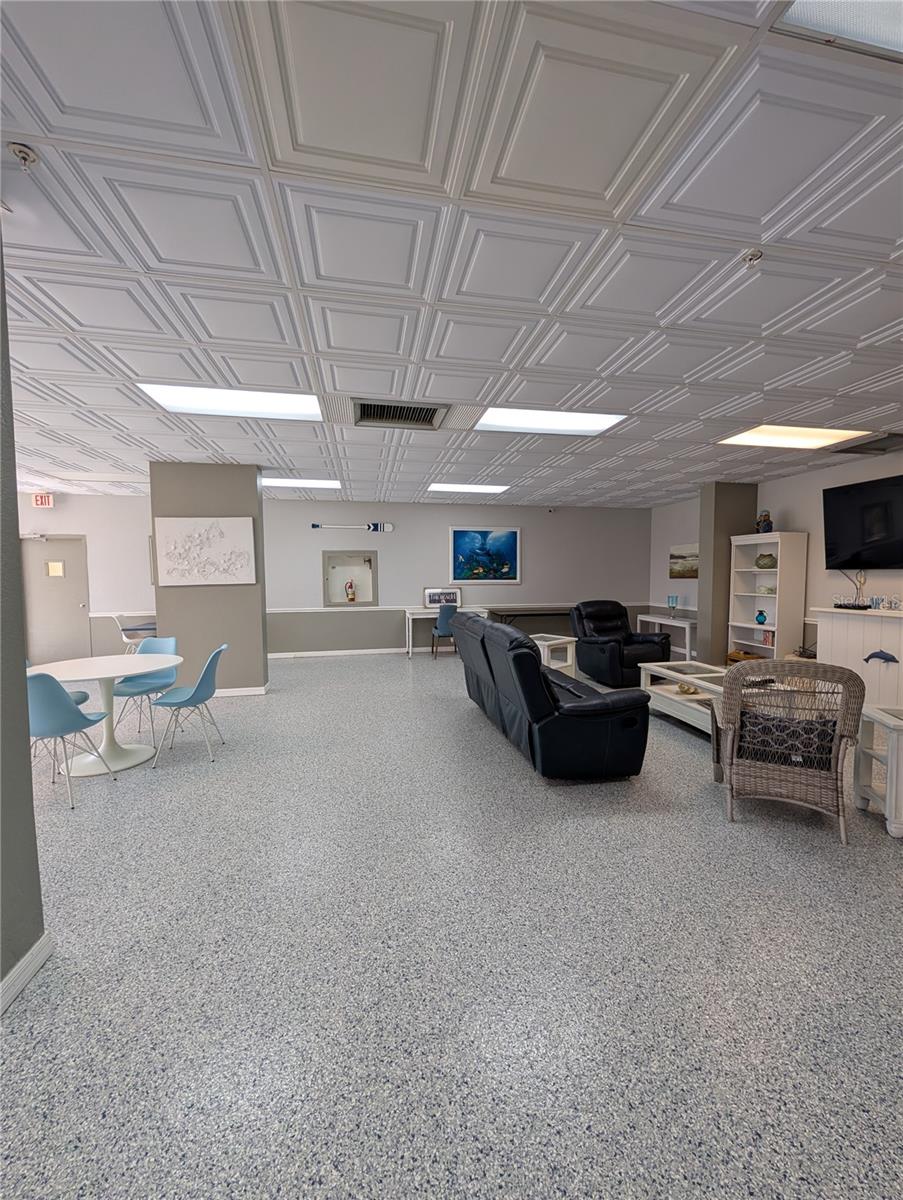 DOLPHIN COVE CLEARWATER - Residential Lease