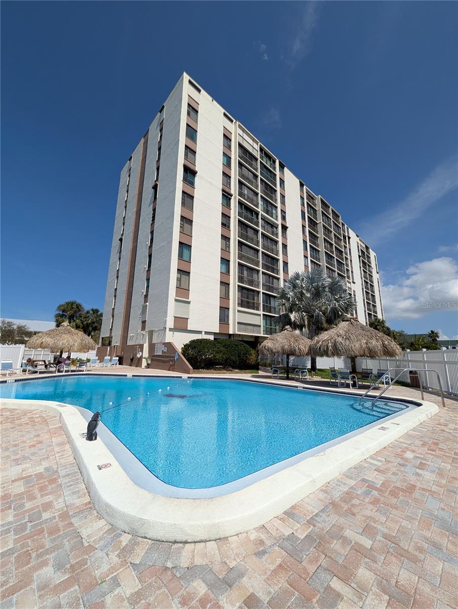 DOLPHIN COVE CLEARWATER - Residential Lease