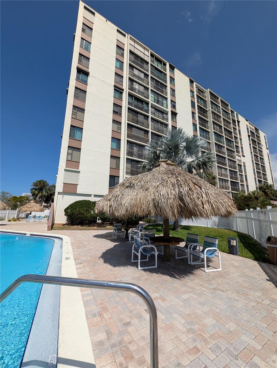 DOLPHIN COVE CLEARWATER - Residential Lease