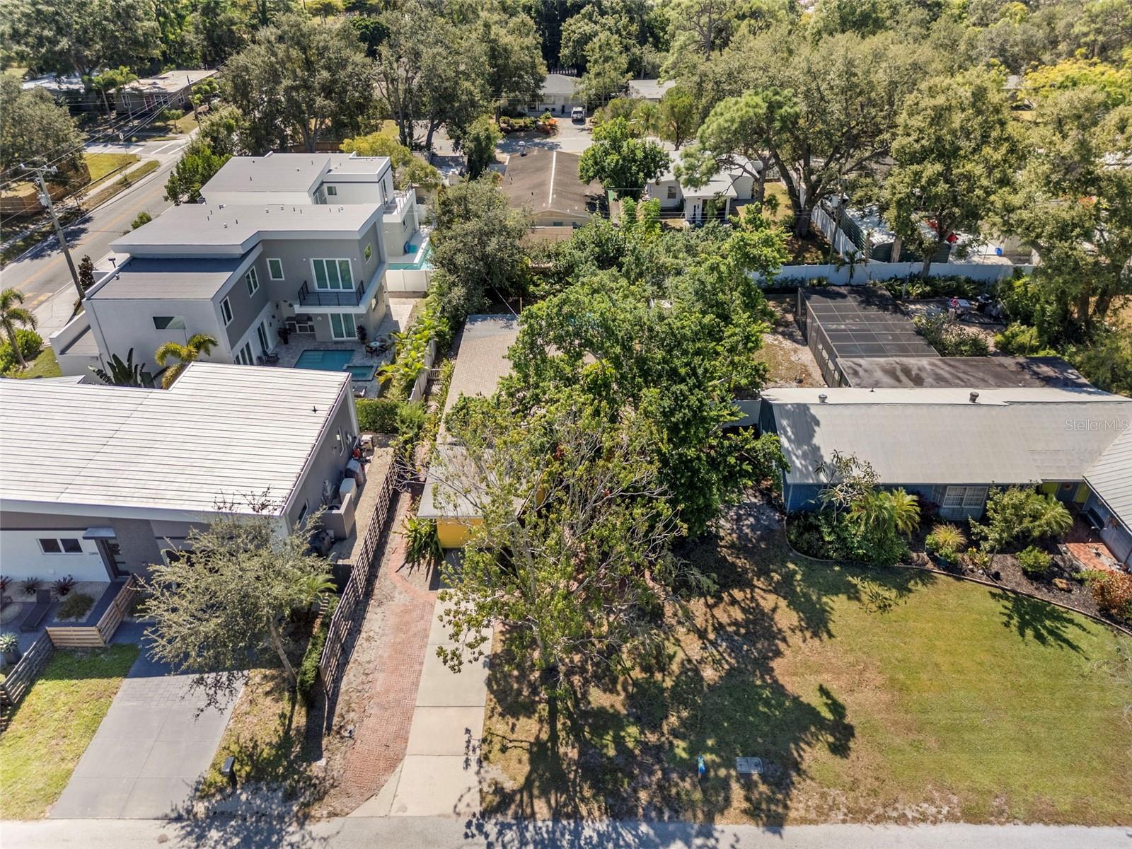 POMS PARK 3 - Residential