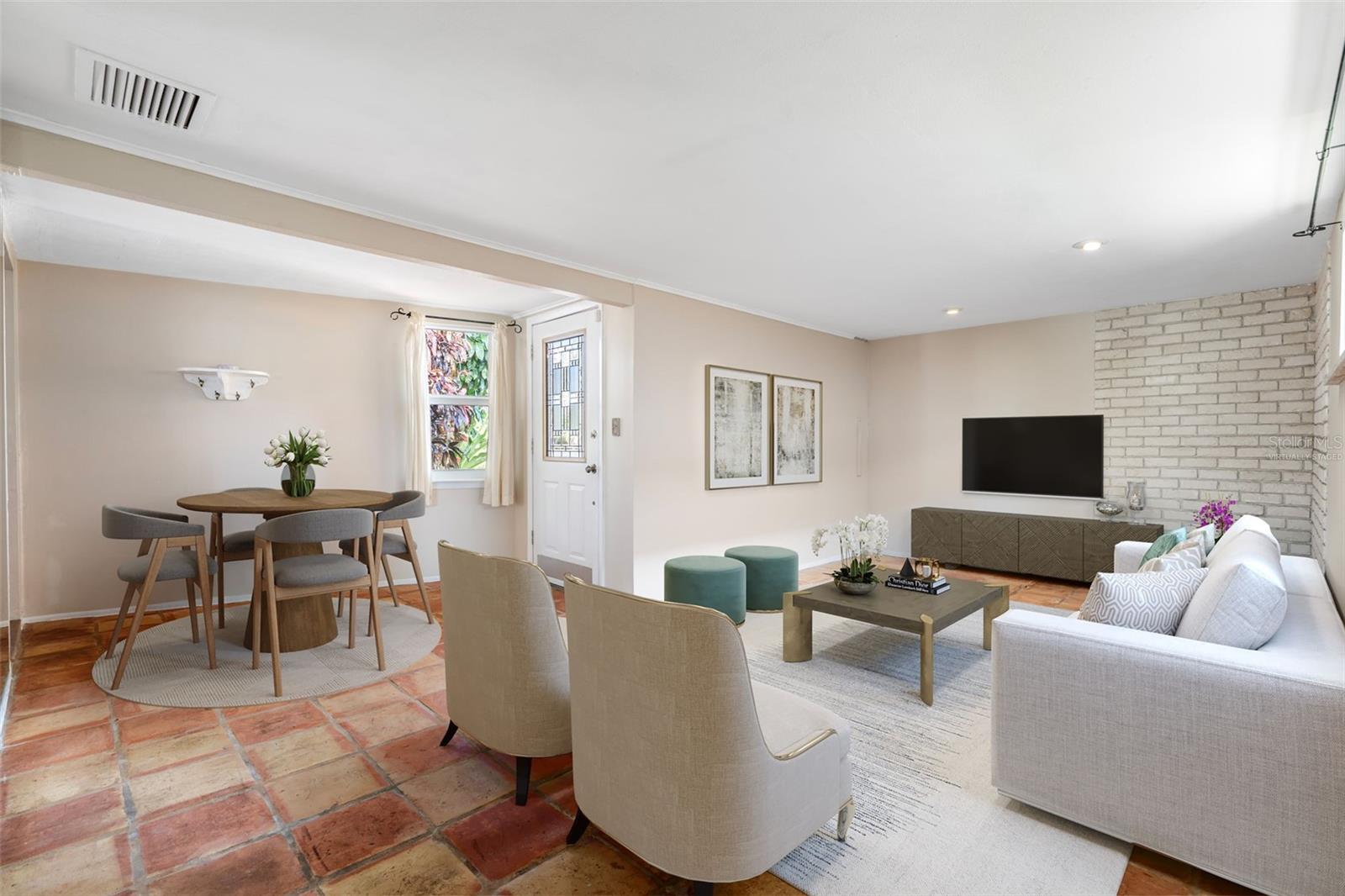 POMS PARK 3 - Residential