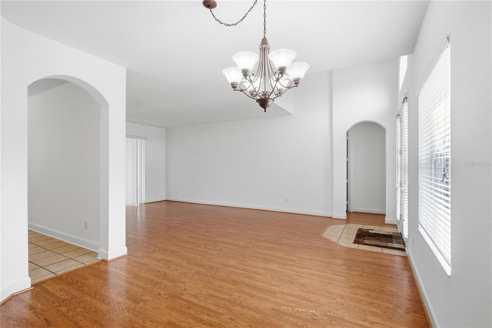 3476 FOREST RIDGE LANE