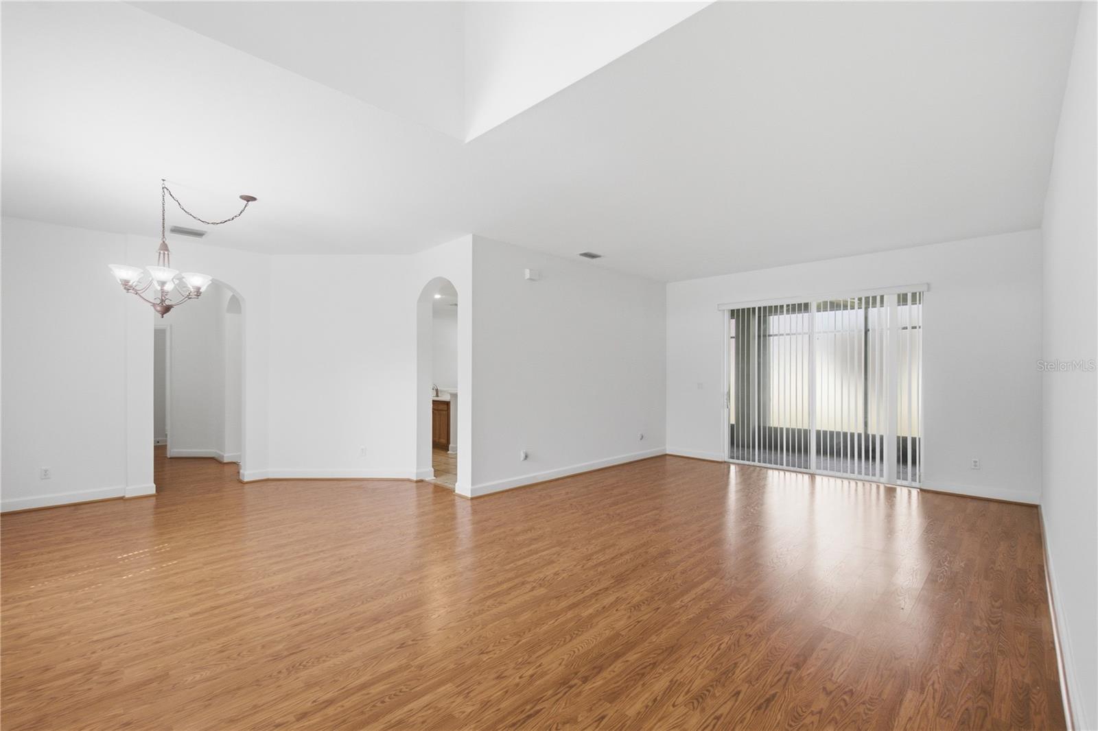 3476 FOREST RIDGE LANE