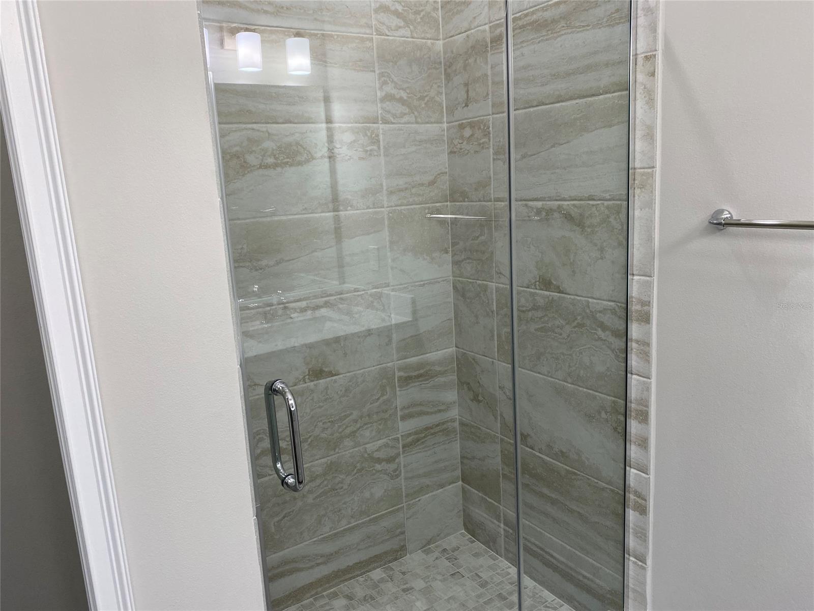 Venetian Bay Ph 1B Un 12 Tr - Residential