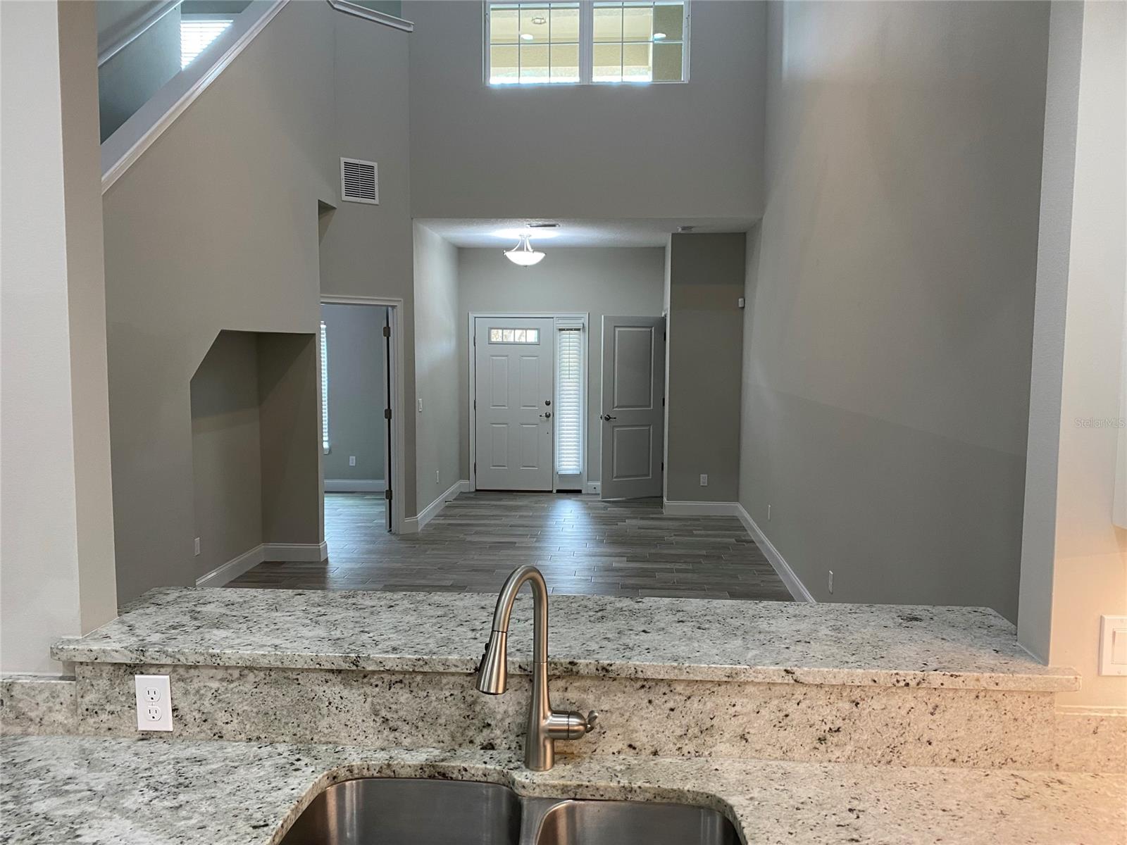 Venetian Bay Ph 1B Un 12 Tr - Residential