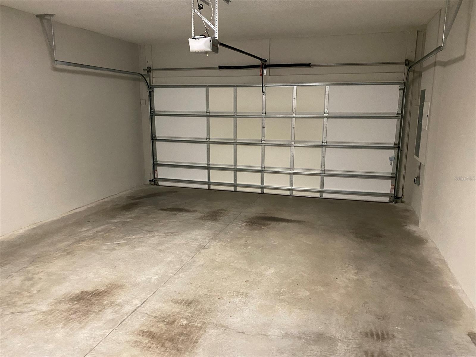 Venetian Bay Ph 1B Un 12 Tr - Residential