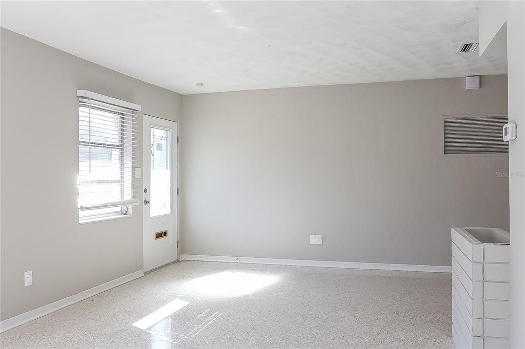 Photo of 7941 23rd Avenue N, St Petersburg, FL 33710 (MLS # O6366188)