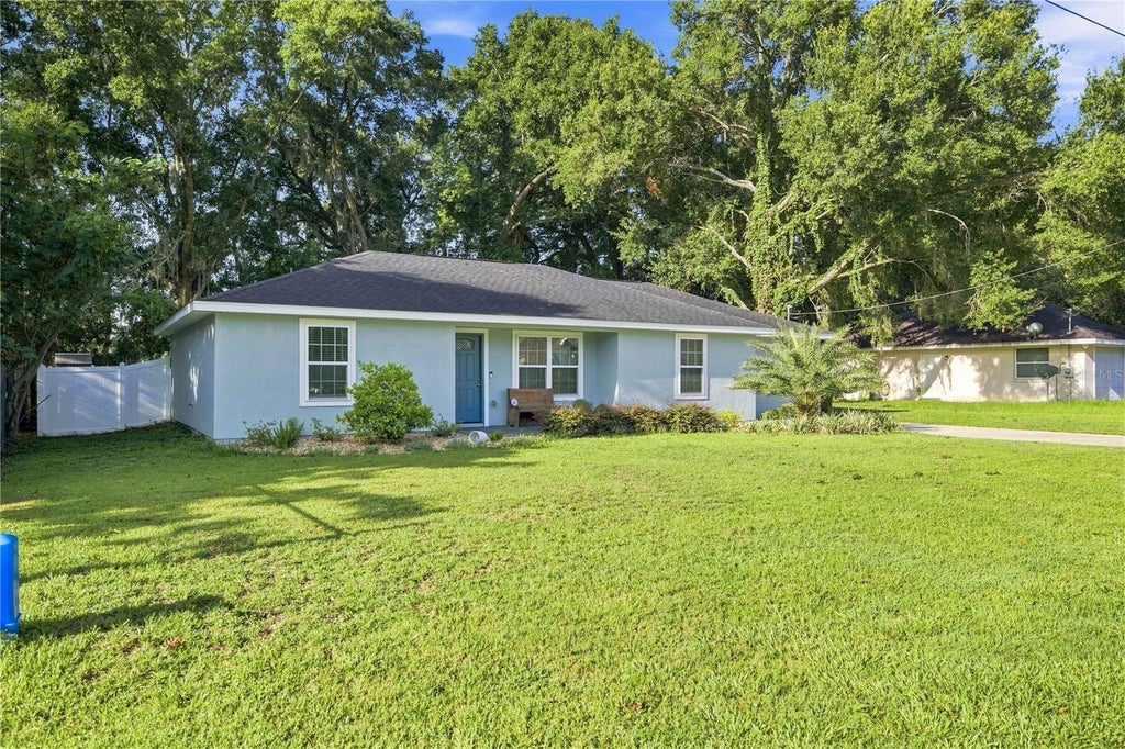 Photo of 1864 NE 126th Lane, Anthony, FL 32617 (MLS # OM729210)