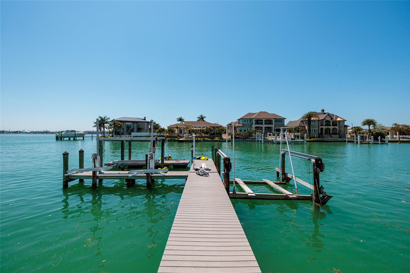 BRIGHTWATER BEACH ESTATES - Residential