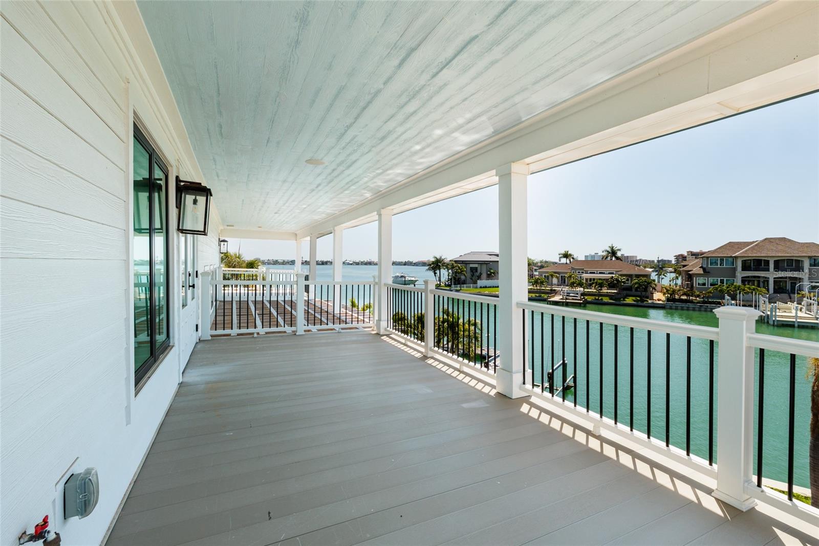 BRIGHTWATER BEACH ESTATES - Residential