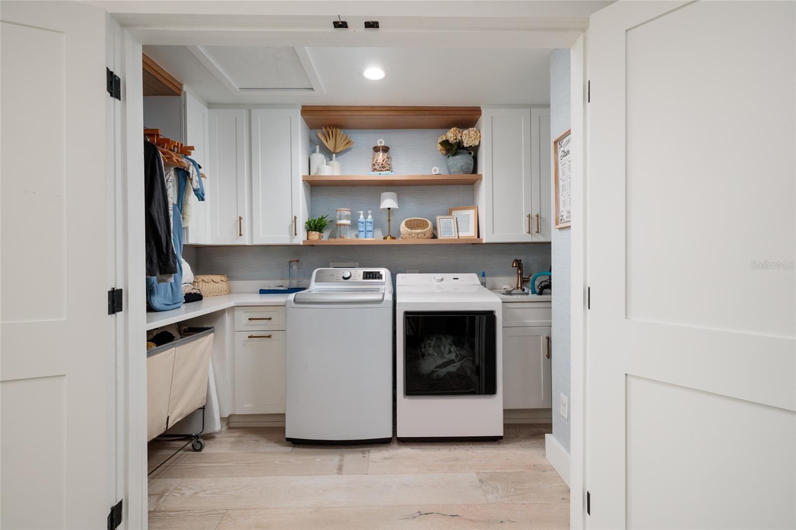 BRIGHTWATER BEACH ESTATES - Residential