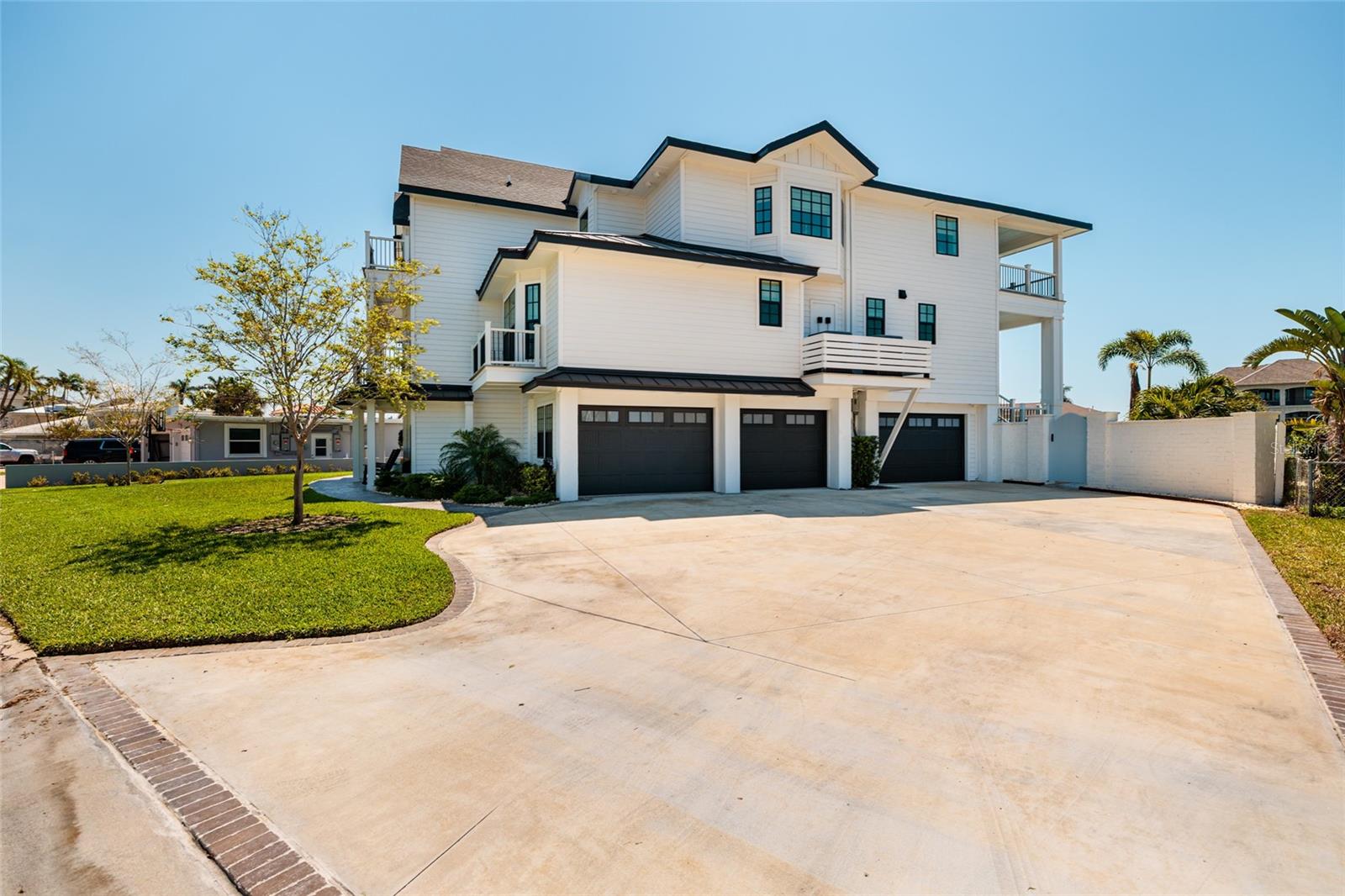 BRIGHTWATER BEACH ESTATES - Residential