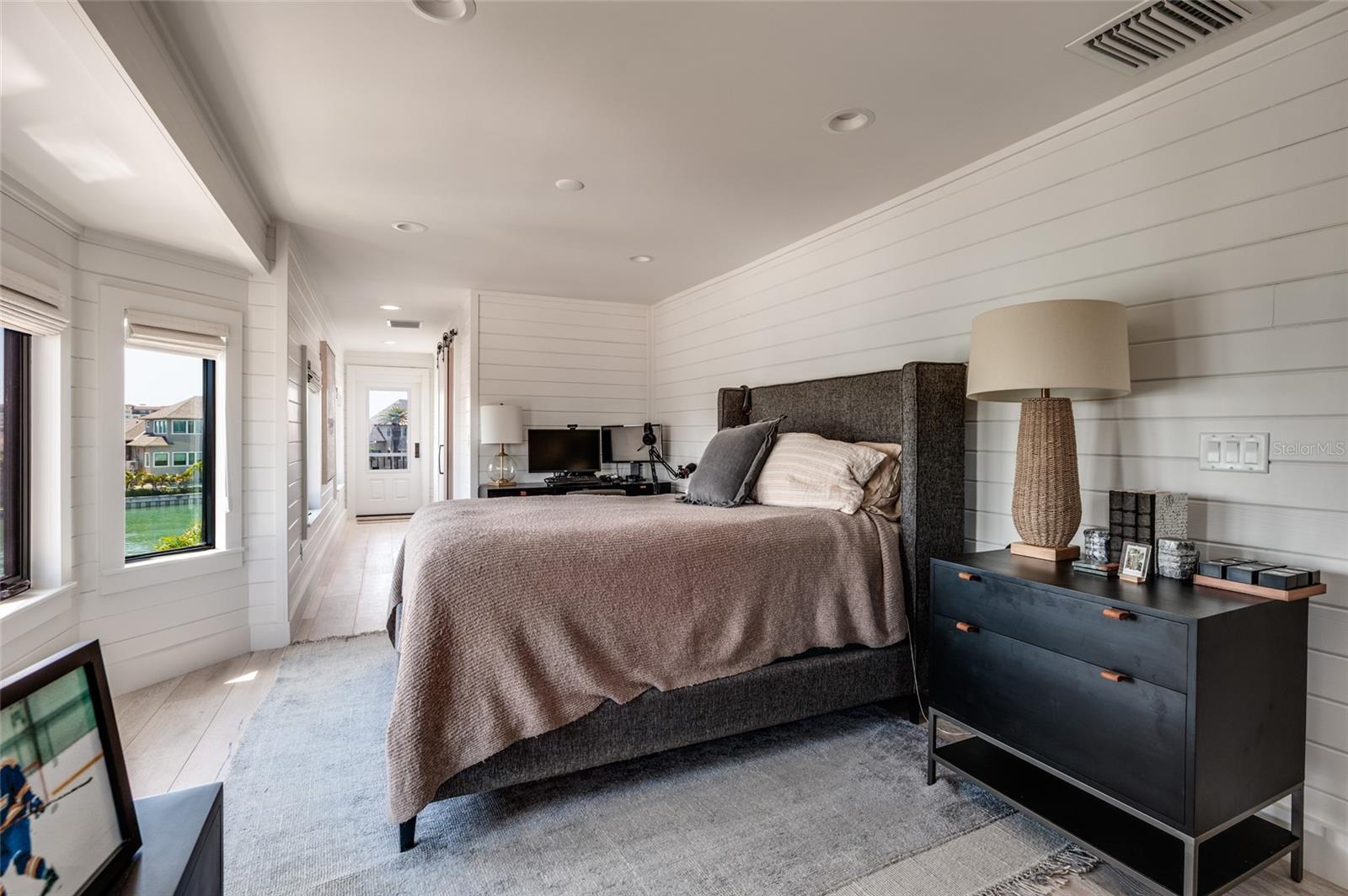 BRIGHTWATER BEACH ESTATES - Residential